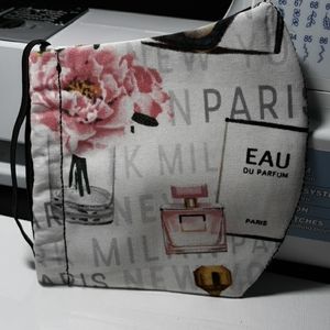 Handmade cotton face mask with lining